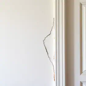 wall_crack