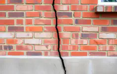 exterior_wall_crack